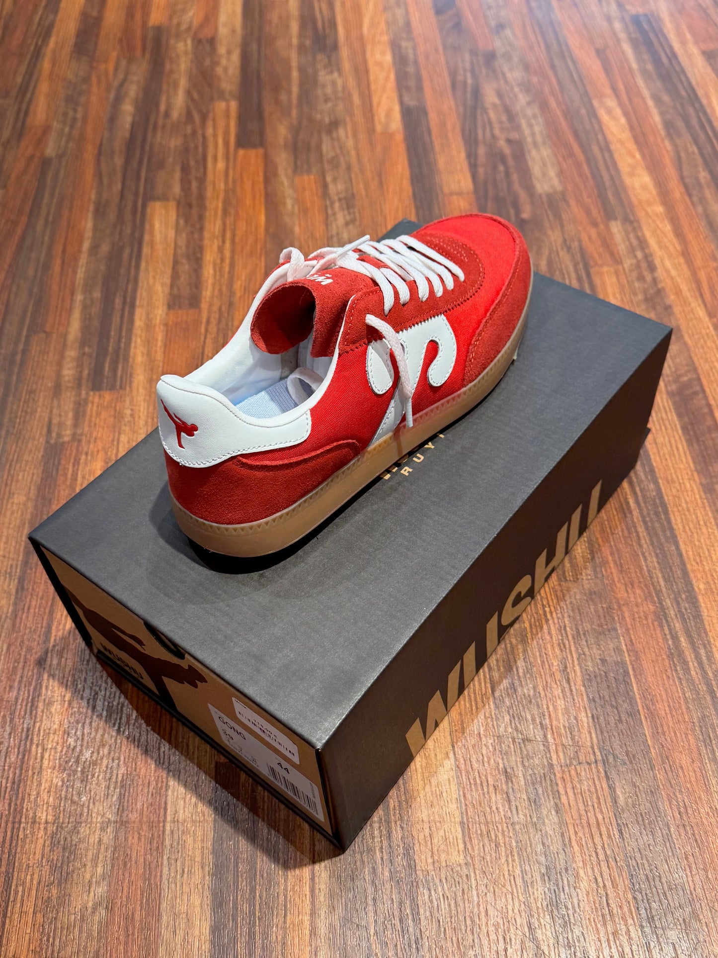 WUSHU Sneaker rot