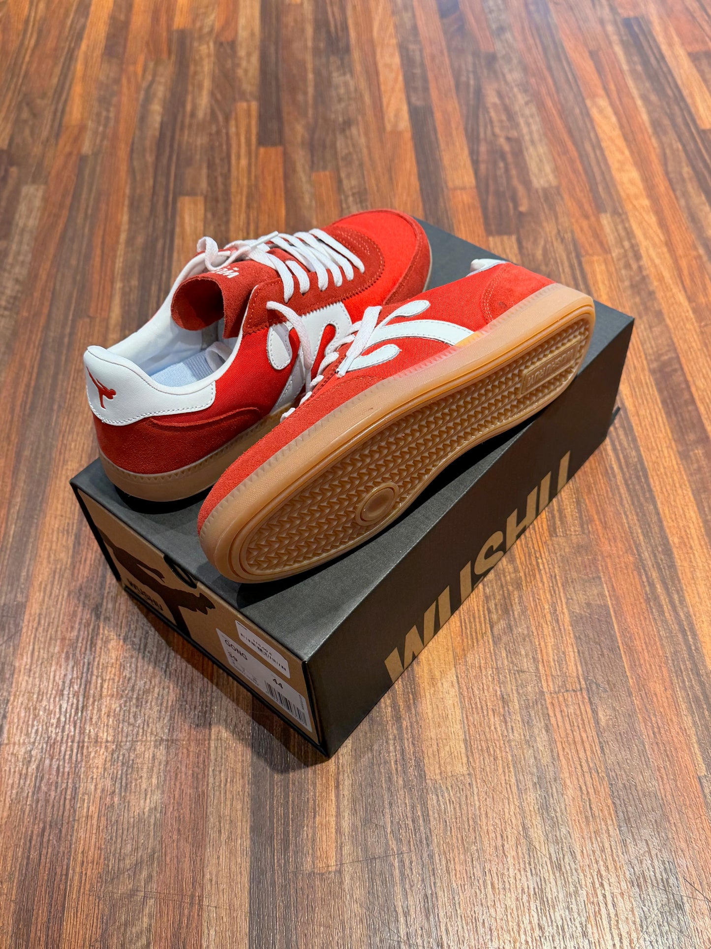 WUSHU Sneaker rot