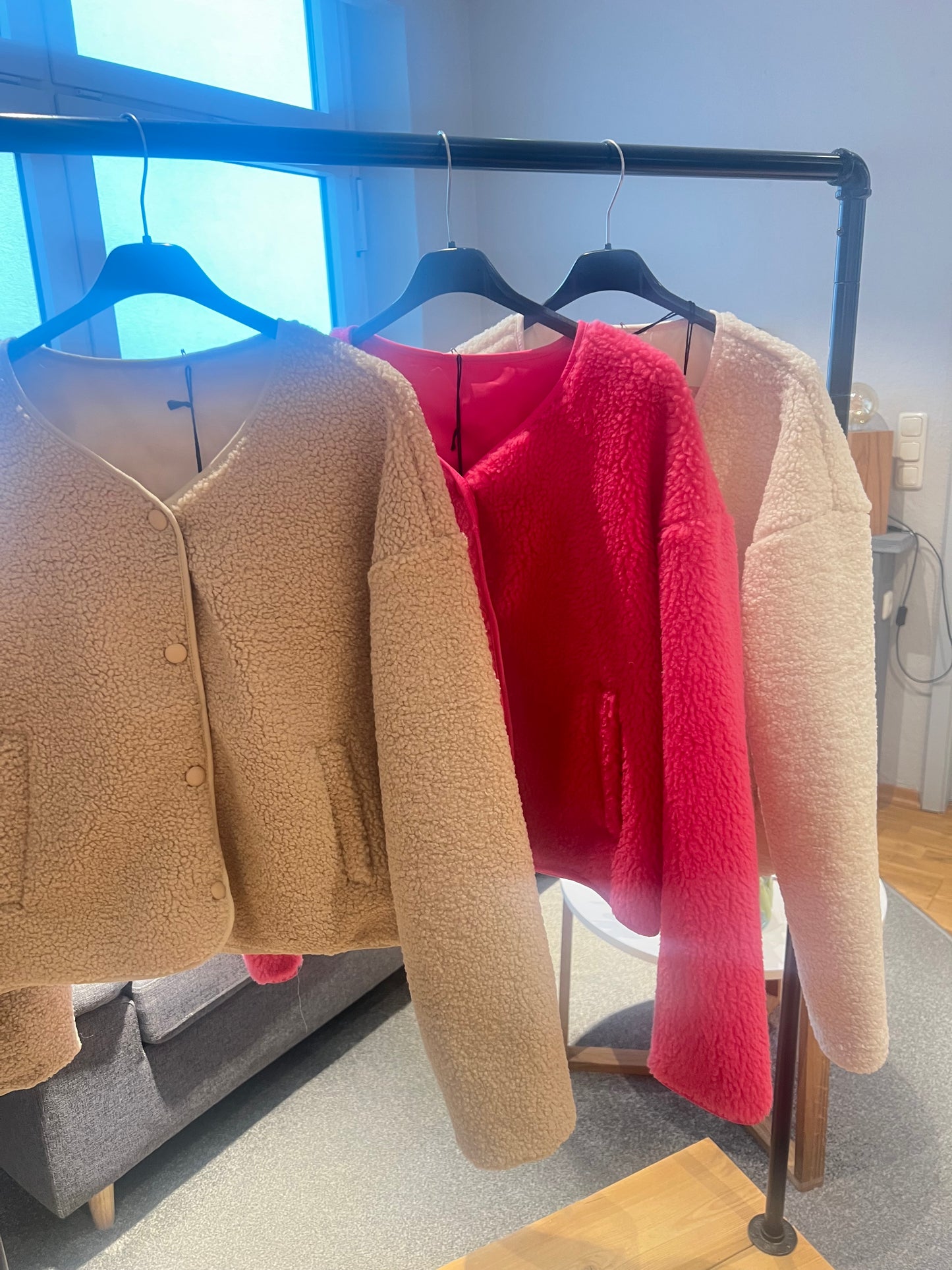 Teddy Jacke GOOD VIBES