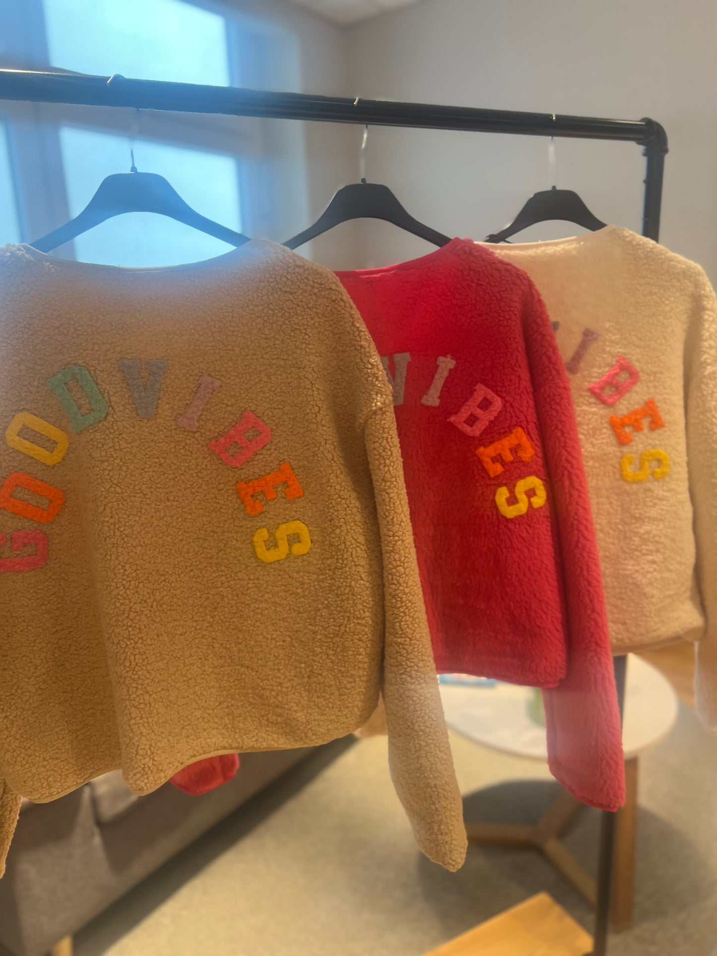 Teddy Jacke GOOD VIBES