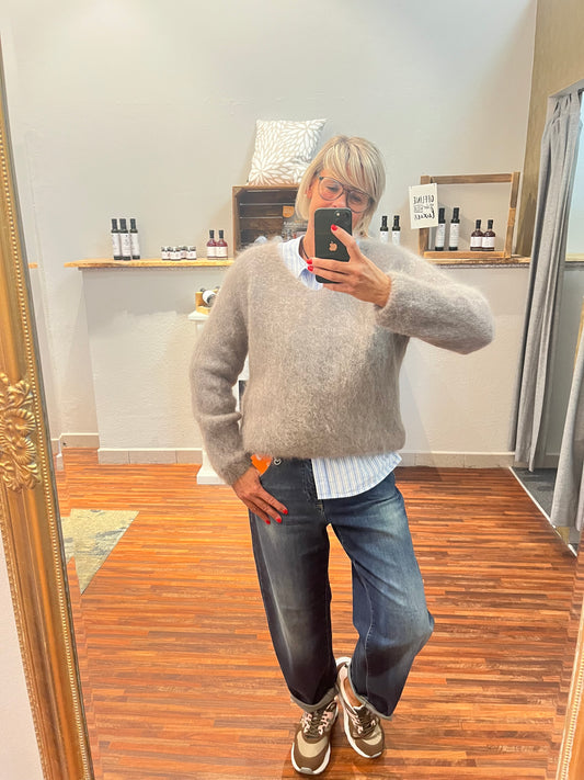 V-Auschnitt Pulli