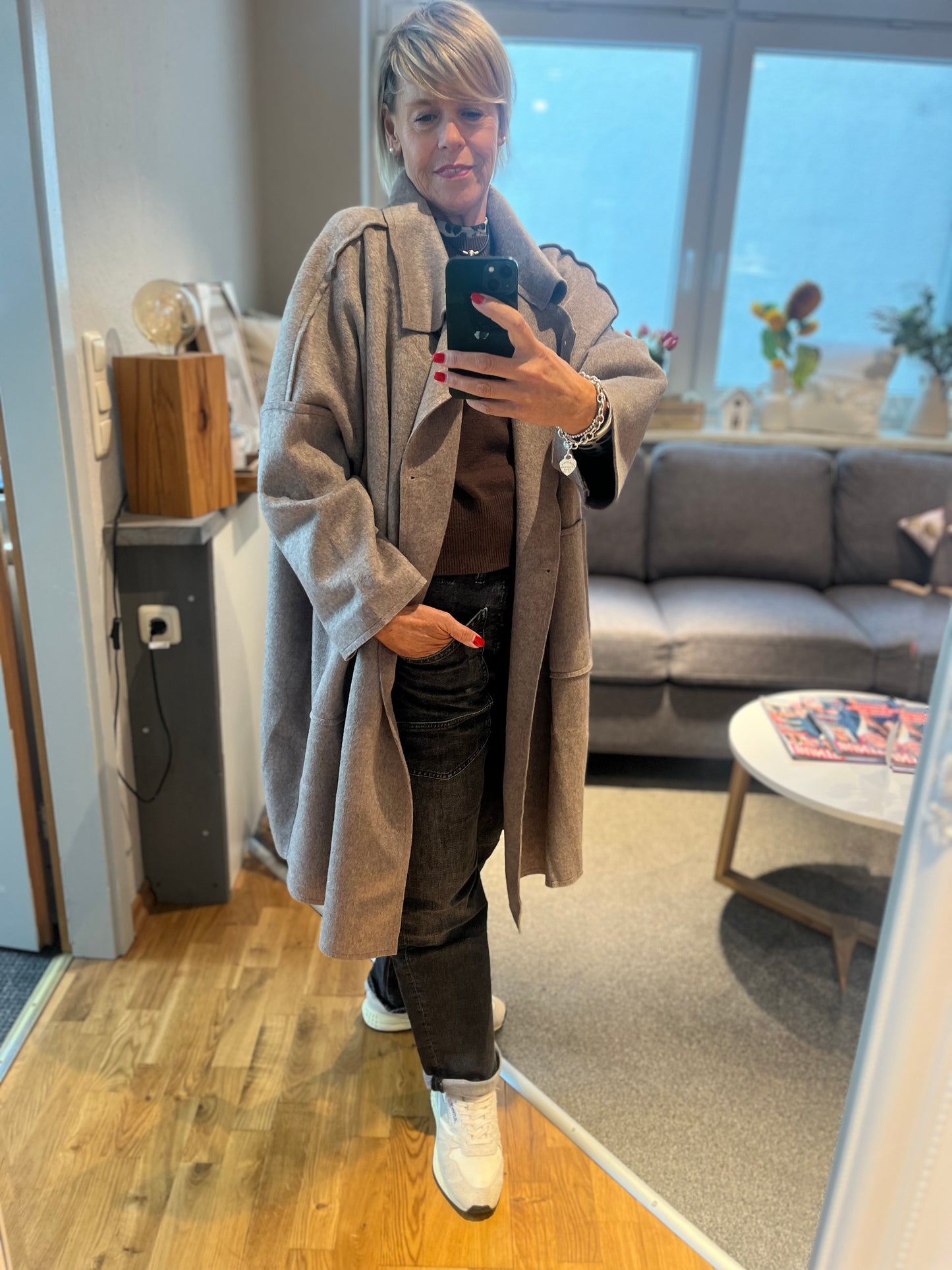 Mantel Oversize
