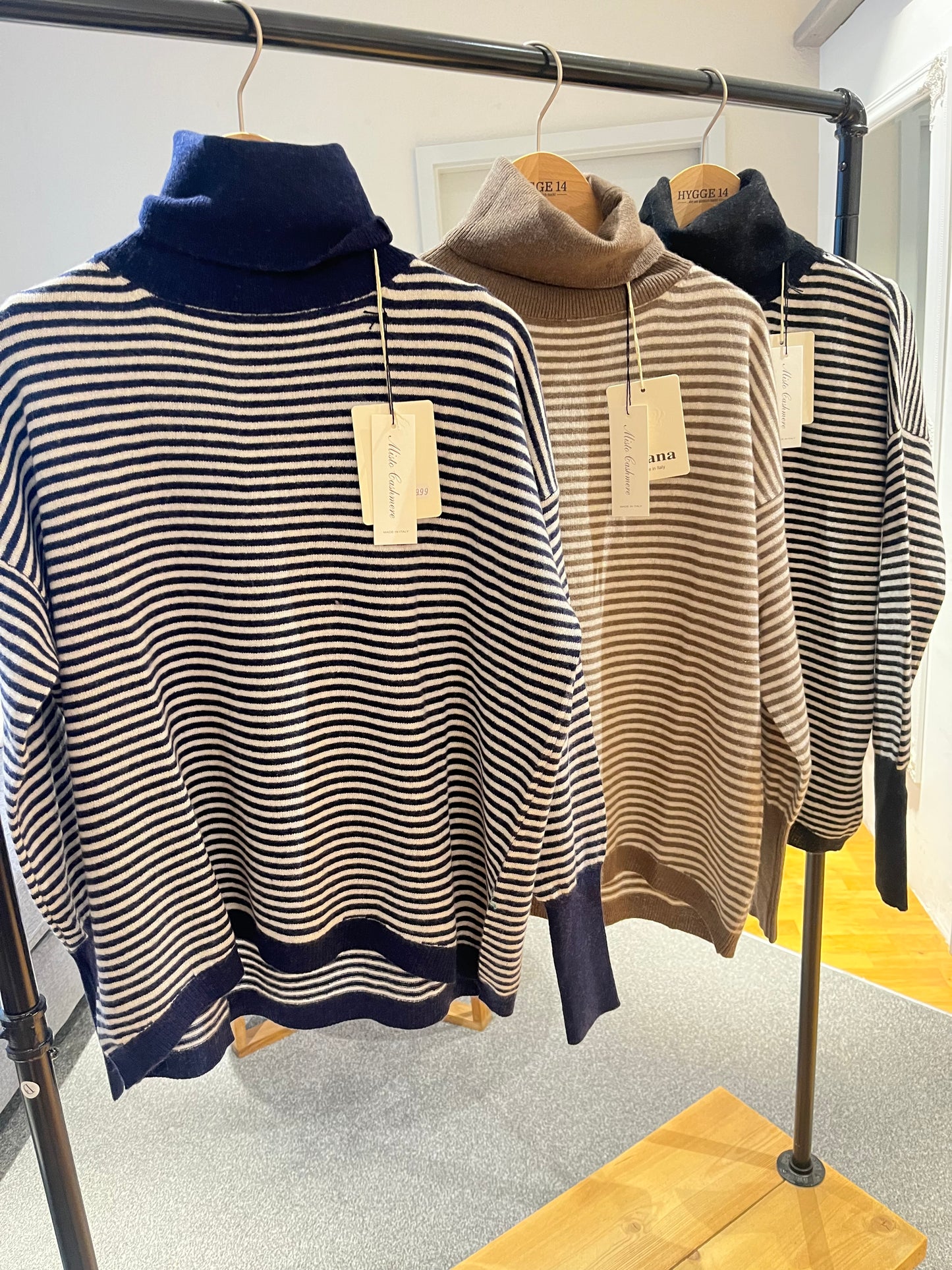 Rollkragen Pullover Ringel